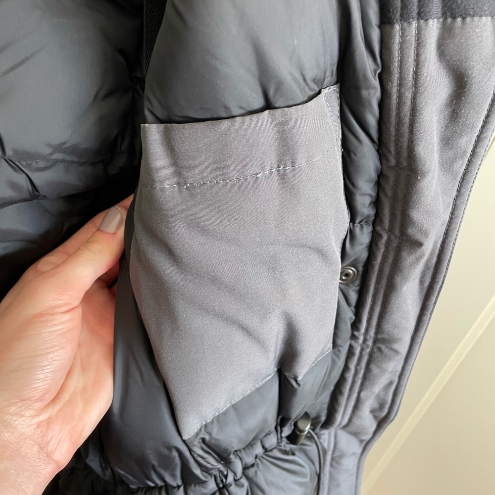 Canada Goose Trillium Parka - Picture 14 of 16
